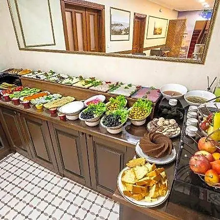 Hotel Bender